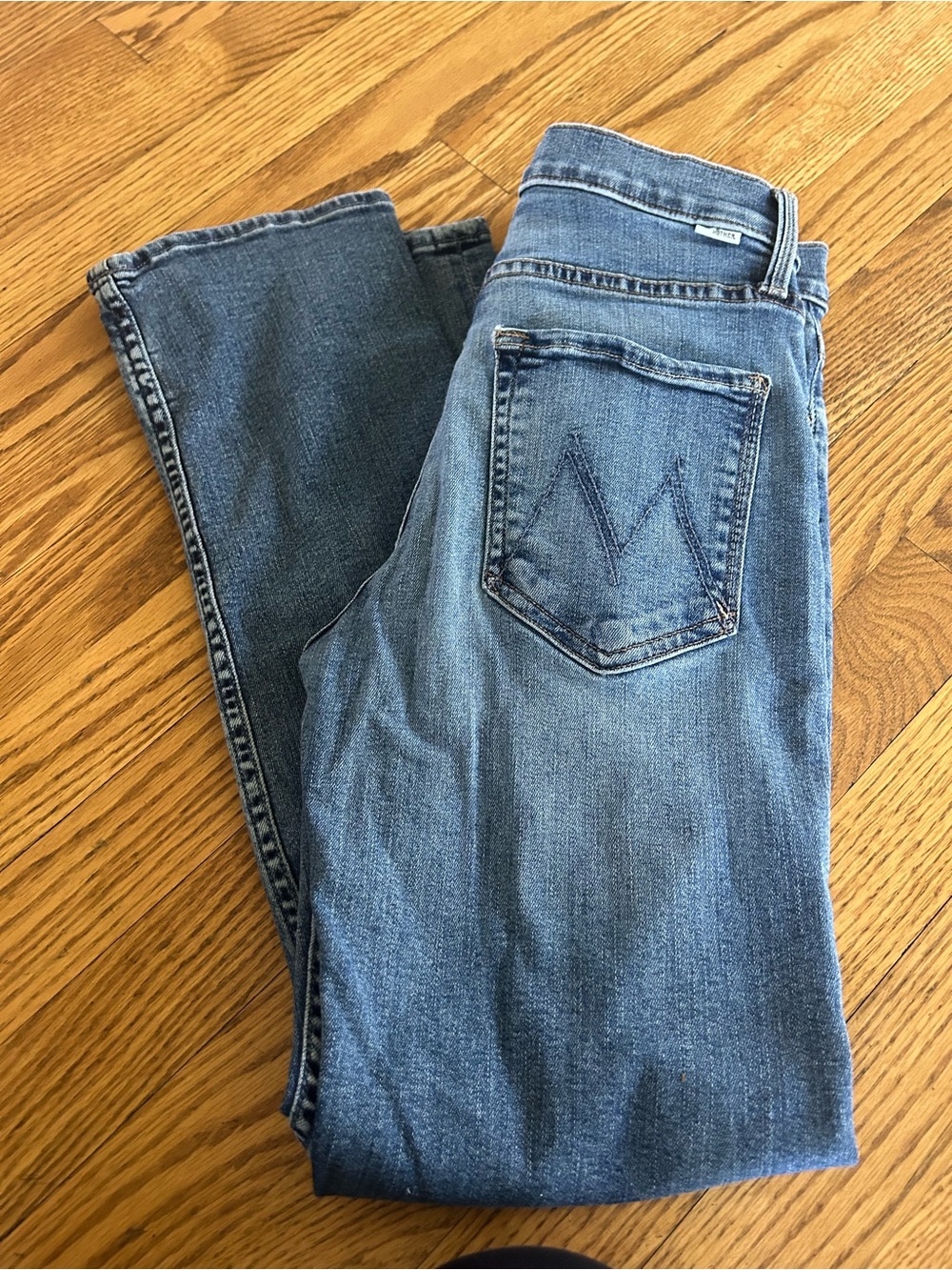 MOTHER The Mid Rise Rider Ankle Jeans - Picture 6 of 7